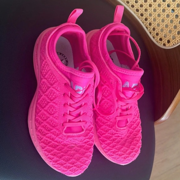 APL TechLoom Phantom Running Shoe - Picture 3 of 7